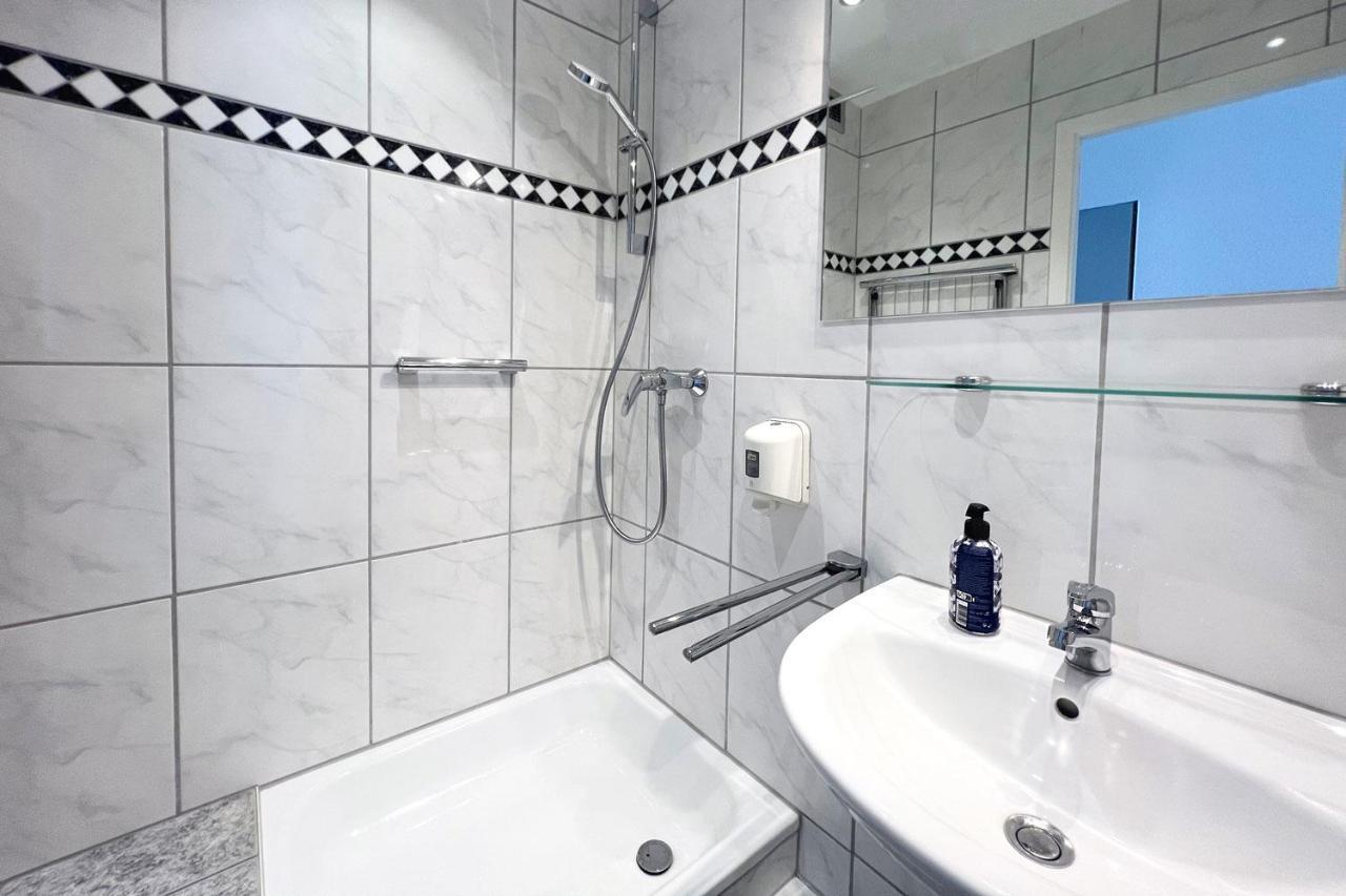 Cozy Apartment In مالينتي المظهر الخارجي الصورة